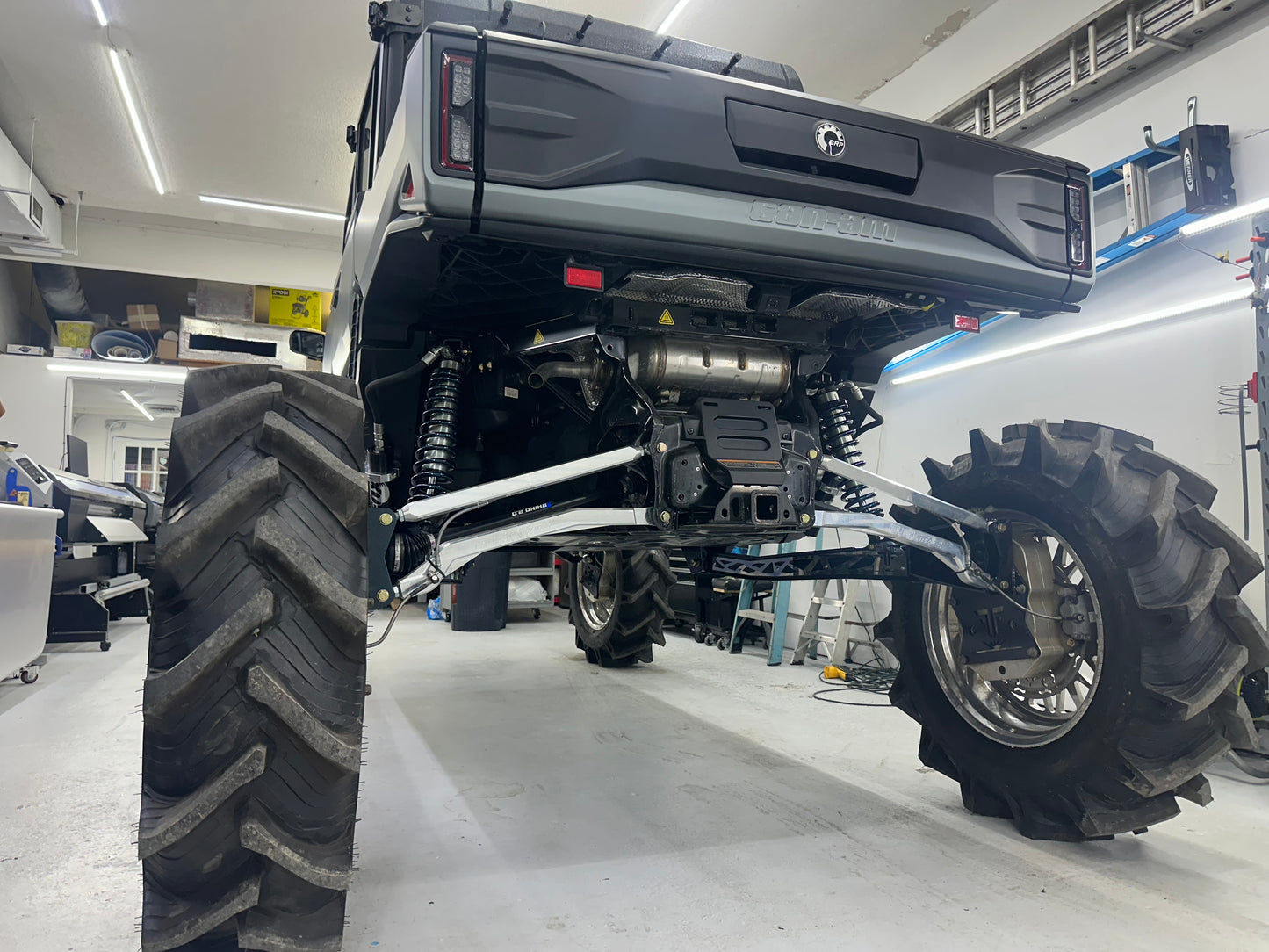 HD11 LUX Long Travel Trailing Arm Conversion Kit