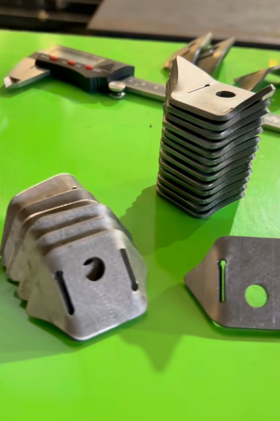 Panel Tab Auto Panel Tabs – FuelFab