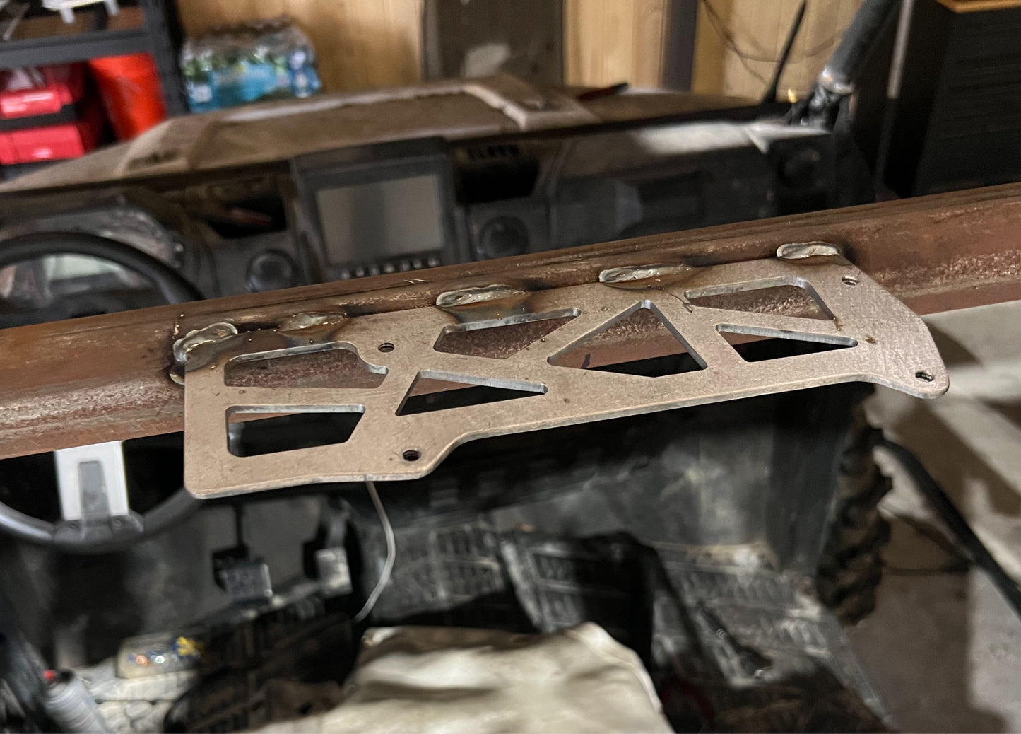 Polaris Bus Bar mount